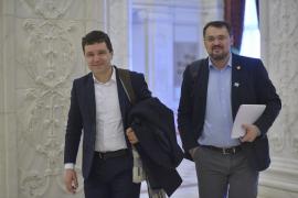 Scandalul continuă la USR: Ghinea îl mușcă iar pe Nicușor Dan