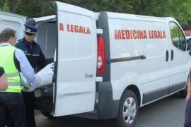 Tatăl unui preot din Vaslui s-a spânzurat, în bucătăria apartamentului, deprimat de boala soției