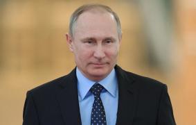 Sfatul lui Vladimir Putin, pentru noul preşedinte francez Emmanuel Macron: "să depăşească neîncrederea reciprocă"