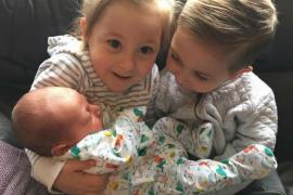 COVÂRŞITOR: Un bebeluş de numai trei săptămâni a murit de meningită, deşi nu a avut niciun simptom al teribilei boli