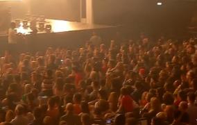 Incident ŞOCANT în Parcul Titan din Capitală! Un tânăr a fost ÎNJUNGHIAT la un concert (VIDEO)