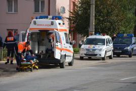 Accident HALUCINANT la Timişoara. Un şofer A UITAT că era la volan şi a lovit năprasnic maşina din faţa sa