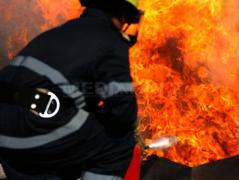 EXPLOZIE în Mureş. Deflagraţia a fost urmată de un INCENDIU PUTERNIC. ZECI de pompieri încearcă să stingă flăcările UPDATE