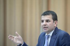 Daniel Constantin, despre moţiunea de cenzură: "Dacă nu trece, toate opţiunile sunt deschise, inclusiv schimbarea preşedinţilor Camerelor"