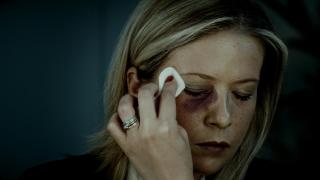 Observator, în parteneriat cu Asociaţia Necuvinte şi Poliţia Română lansează Campania "Aripi Frânte", cu scopul prevenirii violenţei în familie!