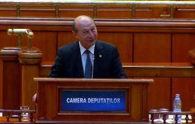 Băsescu, DISCURS SURPRIZĂ în Parlament! "Liviule, ceva minute în plus?" (VIDEO)