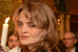 MOARTE SUSPECTĂ în cazul profesoarei din Galaţi, care a făcut infarct la liceu. Femeia ar fi avut conflict cu directoarea, care neagă totul, însă Inspectoratul CONFIRMĂ