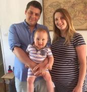 Sarcină MIRACOL: O femeie căreia doctorii i-au spus că nu poate avea copii a rămas însărcinată de două ori, în 11 luni. Ea va avea acum patru copii