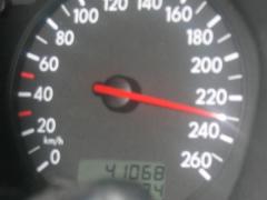 Soferii români apasă prea tare pedala de acceleraţie! 15 şoferi au rămas fără permis într-o singură zi. Viteze de peste 200 de km/h!