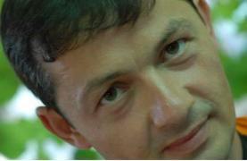 Tatăl UCIGAŞULUI ÎN SERIE din Huşi face o MĂRTURISIRE BIZARĂ. Motivul HALUCINANT pentru care crede bătrânul că fiul său ar fi comis CRIMELE