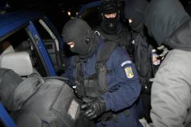 Reacţii DURE, după ce Tribunalul Alba i-a dat pedeapsa cu suspendare unui TRAFICANT DE DROGURI prins ÎN FLAGRANT