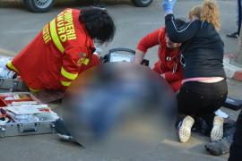 Caz şocant la Vaslui! Avea dureri groaznice de cap şi corpul pe jumătate amorţit, dar medicii i-au făcut o clismă şi au trimis-o acasă. Dupã 15 minute, a căzut pe stradă şi a fãcut atac cerebral