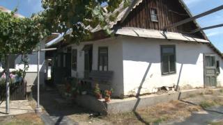 Localitatea din România în care e CUTREMUR în fiecare zi. Locuitorii trăiesc clipe de coșmar: "Dormeam şi deodată a căzut tavanul" (VIDEO)