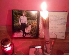 DURERE şi COMPASIUNE după moartea lui Adrian. Val de MESAJE EMOŢIONANTE pe Facebook: "Doare până la os!", "Ai fost un suflet bun, acum eşti un înger"