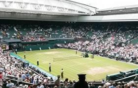 Se cunosc finalistele turneului de la Wimbledon. Una dintre ele va fi pentru a opta oară în ultimul act, la Londra