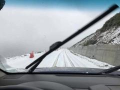 NINGE în România! Temperaturi scăzute, lapoviţă şi ninsoare, la mijlocul verii (GALERIE FOTO + VIDEO)