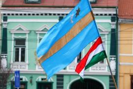 CUTREMUR pe scena politică! Iohannis, provocat să discute pe tema AUTONOMIEI Transilvaniei: Bucureștiul este "un centru corupt şi ineficient de putere"