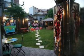 S-a aflat DIN CE CAUZĂ A MURIT fetiţa de 7 ani găsită inconştientă sâmbătă seara, la Ploieşti, într-un loc de joacă al unui restaurant