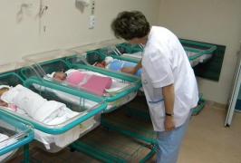 Primăria a anunţat cum pot obţine părinţii bucureşteni 2.500 de lei pentru nou născuţi. De luni, programul intră în vigoare