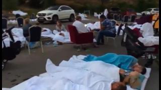 Imagini dramatice după cutremurul de 6,7 care a lovit Grecia şi Turcia. Sute de turişti panicaţi au dormit afară, pe stradă (VIDEO)