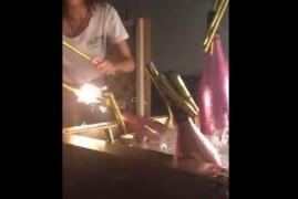 Imagini DEMENȚIALE într-un club de fite din București: Un client a primit un "COȘCIUG" imperial, plin cu sticle de șampanie Armand de Brignac roze (VIDEO)