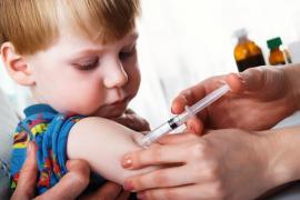 CIFRE ALARMANTE! Peste 4.500 de copii NEVACCINAŢI împotriva RUJEOLEI, doar la Vaslui! Cele mai multe cazuri au la bază REFUZUL PĂRINŢILOR