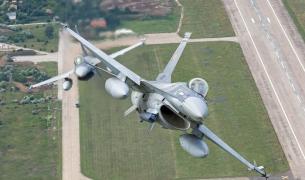 BIAS 2017. Așii aviației civile și militare din România se întrec în cadrul celui mai mare show aerian. Acrobații aeriene uluitoare și demonstrații spectaculoase pe cerul Bucureștiului