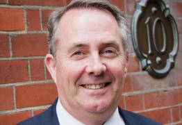 Marea Britanie şi SUA se pregătesc de un acord comercial post-Brexit: "Ieşirea din UE oferă o oportunitate fără precedent de a ne reconfigura ambiţiile de comerţ independent"