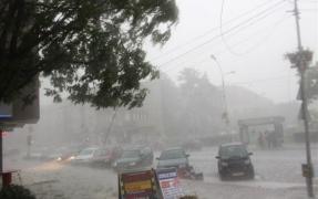 ALERTĂ METEO! Cod portocaliu de VREME REA în următoarele ore. Ce zone sunt afectate