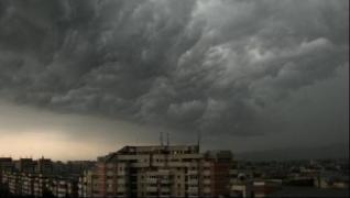 Alertă meteo de ULTIMĂ ORĂ! Cod galben de PLOI şi VIJELII, în următoarele ore