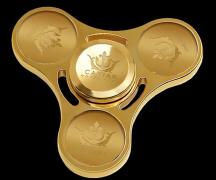 O banală jucărie devine obiect de lux în Rusia! O firmă de bijuterii lansează... spinner-ul de aur. Preţul este COLOSAL