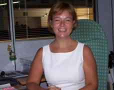 Ucisă sub ochii propriului copil! O femeie a fost sufocată sub privirile împietrite ale băieţelului ei de 10 ani