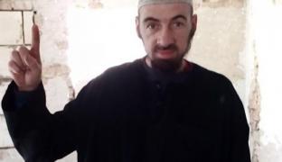 Este ULUITOR ce scriu ANCHETATORII despre Ionuţ Cătălin Bălan, românul TERORIST convertit la Islam. "O dată strigam Allah akbar! și îi aveam pe toți la picioare"