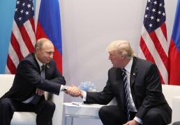 Trump, după prima întâlnire cu liderul de la Moscova: "L-am presat ferm pe preşedintele Putin în două rânduri"