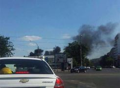 Incendiu puternic la acoperişul Universităţii 'Dimitrie Cantemir' din Capitală - FOTO