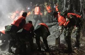 Bilanţ tragic în Sichuan. Cel puţin 20 de morţi şi peste 400 de răniţi în urma cutremurului de 6,5 grade. Zeci de turişti ar putea fi încă izolaţi pe malul unui lac