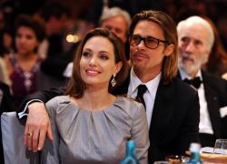 Răsturnare de situație în cazul divorțului dintre Brad Pitt și Angelina Jolie: "E profund îndrăgostită de el"