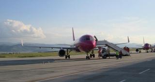 Un avion care decolase de la Sibiu spre Londra s-a întors la sol de urgenţă! Cursa a fost ANULATĂ