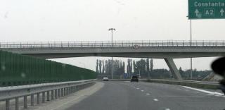 În atenţia ŞOFERILOR! Cum se desfăşoară traficul pe Autostrada Soarelui