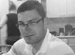 Eroul de la Mangalia, condus pe ultimul drum! Povestea tânărului care a salvat trei oameni de la înec pe litoral!