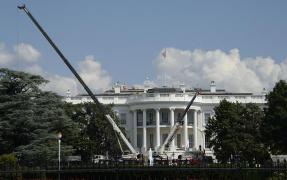 Imagini incredibile de la Casa Albă! Ce se întâmplă în aceste zile în celebrul Birou Oval (FOTO)