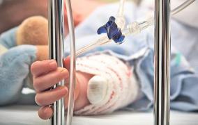 CUTREMURĂTOR! 30 de copii AU PIERIT în chinuri groaznice, într-un spital, din cauza unei FACTURI neplătite: "A fost un MASACRU"