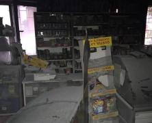 Incendiu violent în Câmpia Turzii! Mai multe persoane au fost evacuate de urgenţă