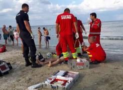 ALERTĂ pe litoral! Un bărbat s-a ÎNECAT şi alte 5 persoane au ajuns la spital după ce s-au aventurat în valuri