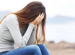 Clipe de coşmar pentru o fată de 14 ani aflată într-un centru de plasament: 'M-a strâns de gât şi m-a dat cu capul de calorifer!'