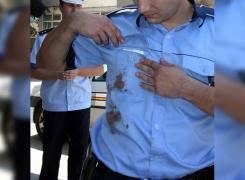 Un POLIŢIST a fost BĂTUT de un şofer care era să lovească cu maşina un copil într-un parc din Bucureşti!