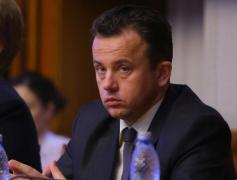 Ministrul Educaţiei: O analiză completă a stadiului autorizării școlilor - în perioada 4-8 septembrie