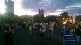 PROTESTE în Piaţa Victoriei, împotriva modificărilor la legile justiţiei anunţate de ministrul Tudorel Toader