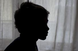 Caz TULBURĂTOR! La 12 ani, A UCIS ÎN BĂTAIE un copil de 7 ani, pentru că acesta a râs de numele tatălui lui