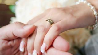 Au încercat de TREI ORI să se căsătorească, însă planurile le-au fost de fiecare dată năruite! Ce s-a întâmplat mereu, în prag de nuntă!